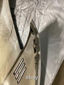 02-06 Mercedes Dodge Sprinter T1N 2500 3500 Front Right Passenger Side Fender