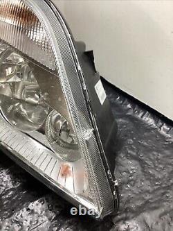 2010-2013 2014-2018 Mercedes Sprinter Right Side Halogen Headlight Oem