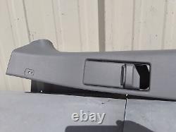 2014-2018 Mercedes-benz Sprinter 2500 Left Side B Pillar Cover Panel Trim Oem