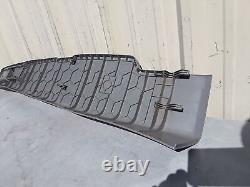 2014-2018 Mercedes-benz Sprinter 2500 Left Side B Pillar Cover Panel Trim Oem