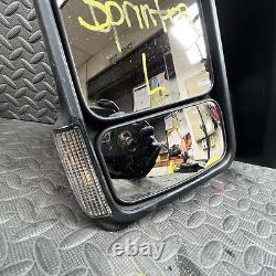 Miroir extérieur du rétroviseur latéral gauche de la porte avant du Mercedes Sprinter 2500 2019-2023