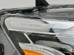 Phare LED Mercedes Sprinter 2019-2023 côté passager droit OEM