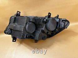 Phare droit halogène OEM pour Mercedes Sprinter 2019-2023 A9109060500